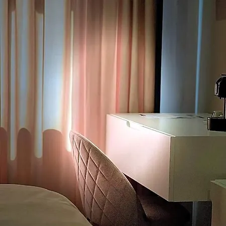 Rex Boutique 5* 티라나